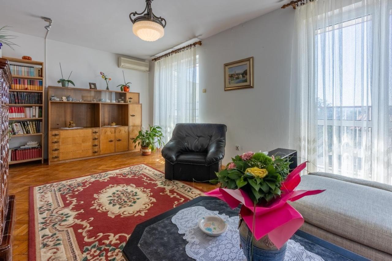 Apartment Mira "Pet Friendly" Crikvenica Luaran gambar