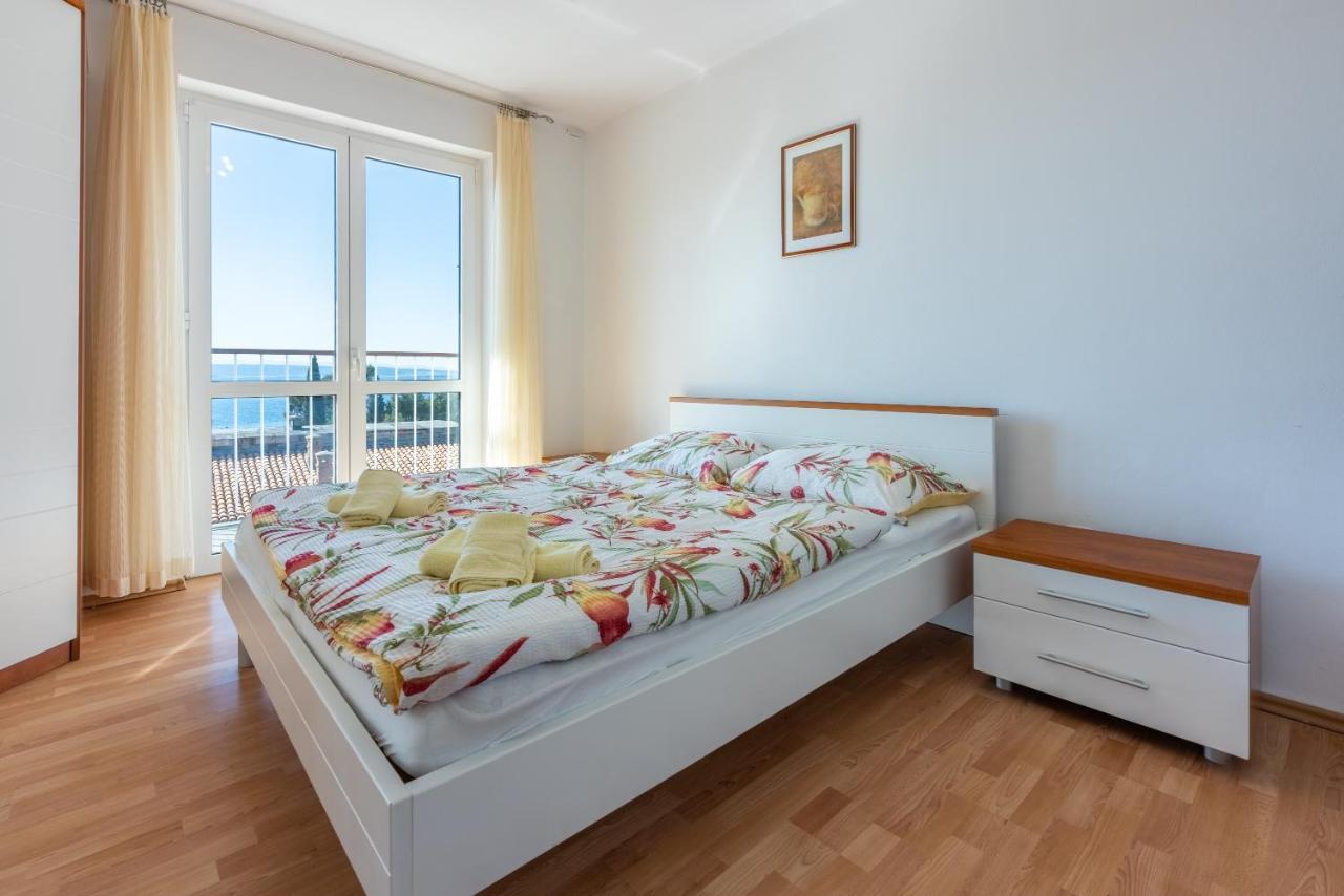 Apartment Mira "Pet Friendly" Crikvenica Luaran gambar